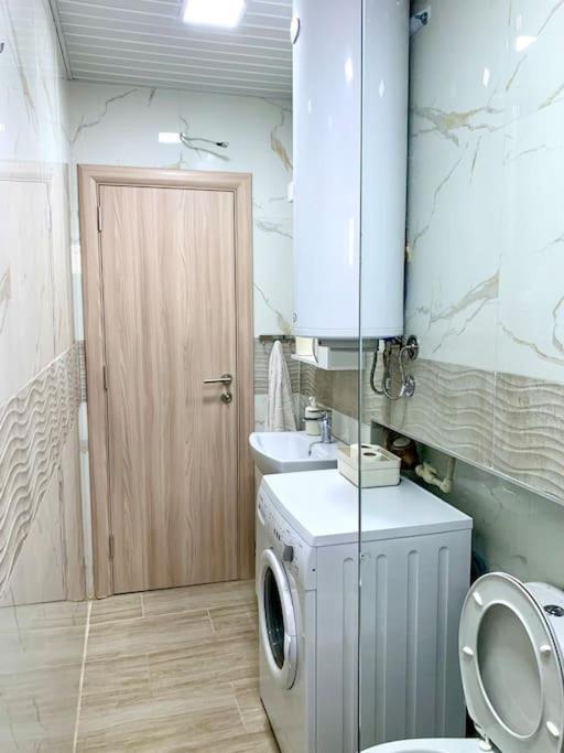 Central City Apartment Üsküp Dış mekan fotoğraf